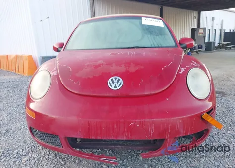 2006 Volkswagen New Beetle 2.5 z USA, uszkodzony, nr VIN 3VWRF31Y36M317575